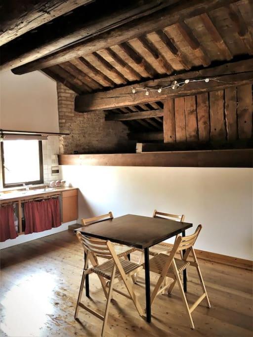 Romantic Studio In The Historical Heart Of パドヴァ エクステリア 写真